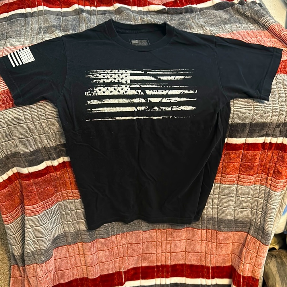 American flag S Men’s tee